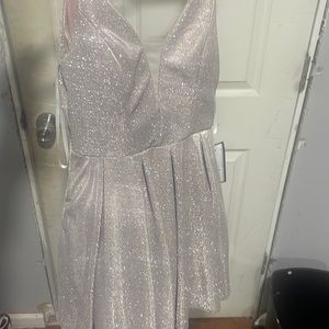 ❗️BRAND NEW❗️ homecoming dress from macy’s never worn and tags still on